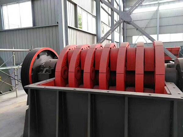 湖北礦石移動(dòng)破碎機(jī)價(jià)位