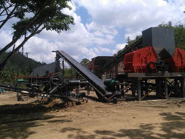 廣西小型輪胎式重錘破碎機(jī)環(huán)保