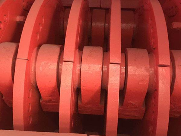 云南移動碎石機(jī)重錘破碎機(jī)大概多少錢