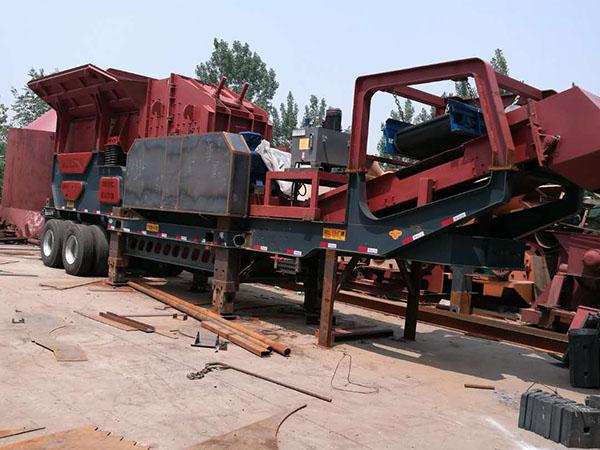 福建全重錘破碎機(jī)高速