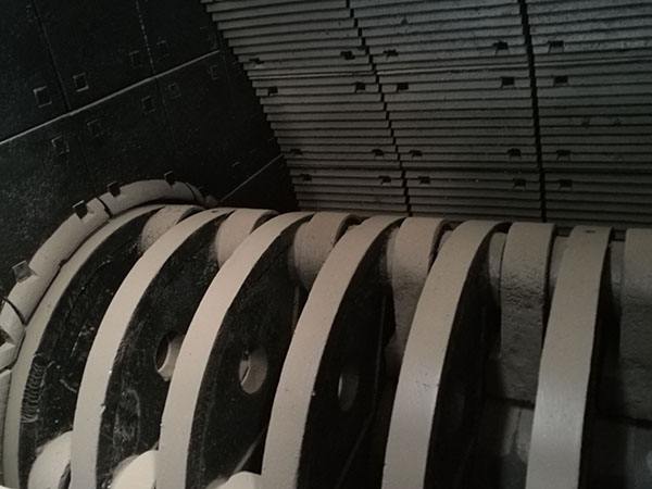 西藏一臺(tái)可重錘破碎機(jī)小型