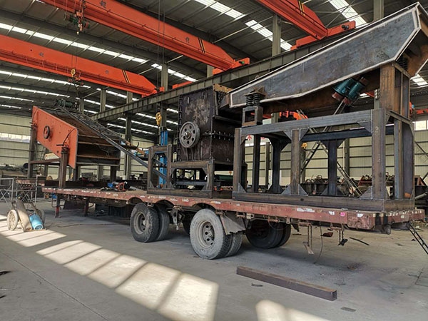 江蘇石塊移動破碎機高速