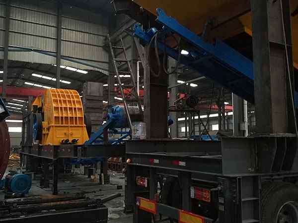 山西全自動(dòng)移動(dòng)破碎機(jī)設(shè)備