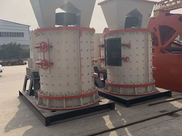 山東大型二手移動破碎機價位