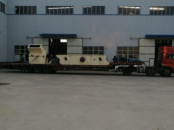 河北小型移動移動破碎機站報價