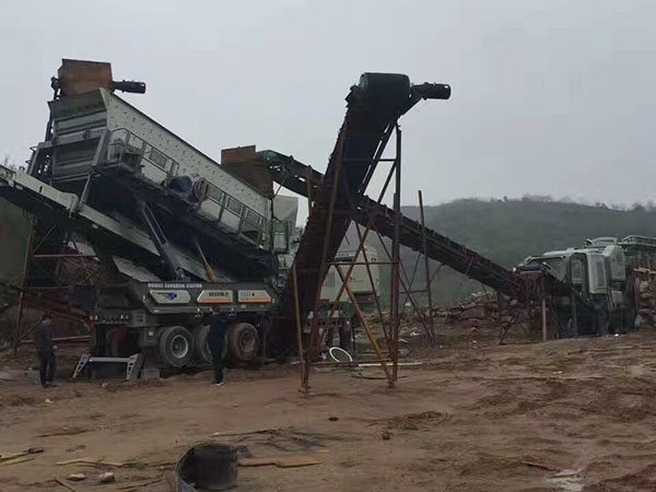 湖北美斯達(dá)移動(dòng)破碎機(jī)視頻