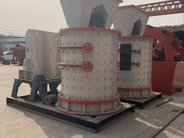 安徽移動(dòng)碎石機(jī)重錘破碎機(jī)站多少錢