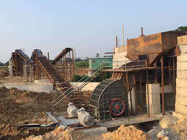 廣西自制重錘破碎機(jī)多少錢