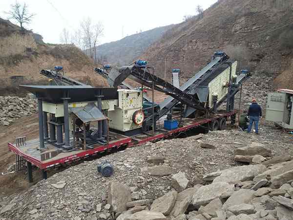 貴州輪胎式重錘破碎機(jī)參數(shù)