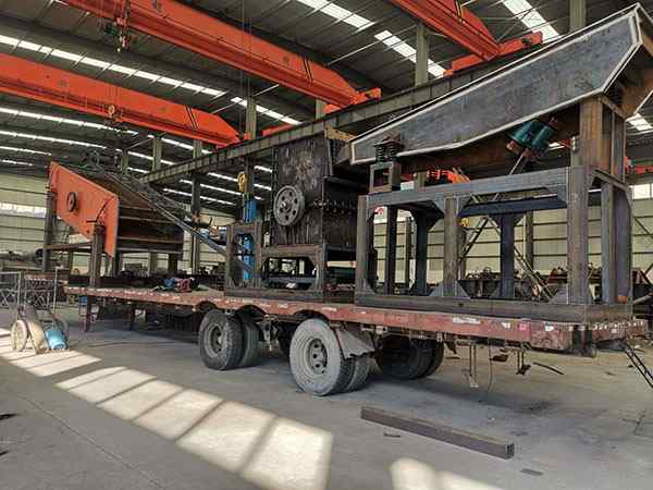 西藏錘式移動破碎機的優(yōu)點