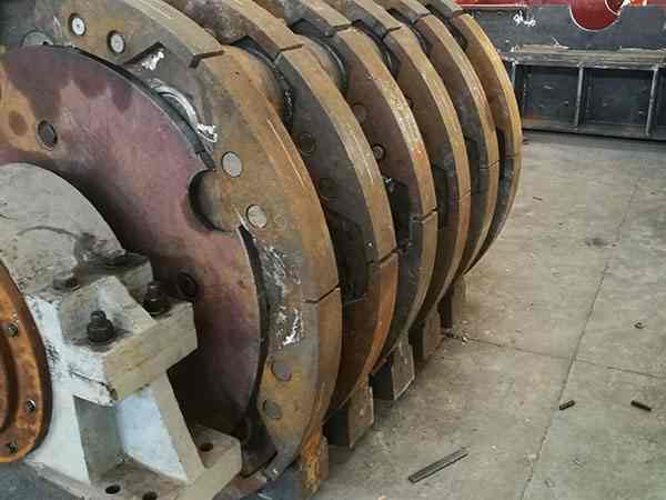 浙江二手移動(dòng)破碎機(jī)圖片價(jià)格表