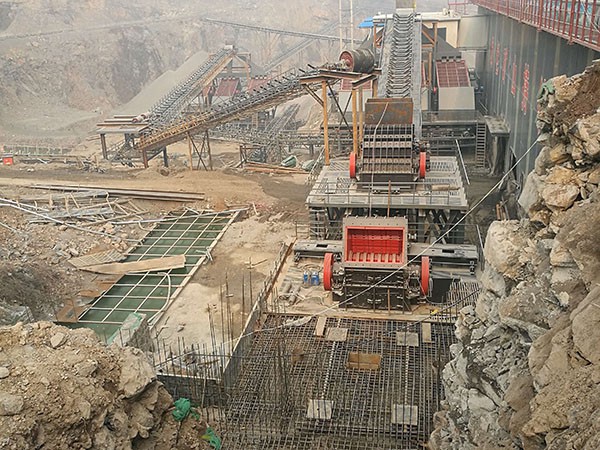 浙江履帶式移動破碎機(jī)站價(jià)格