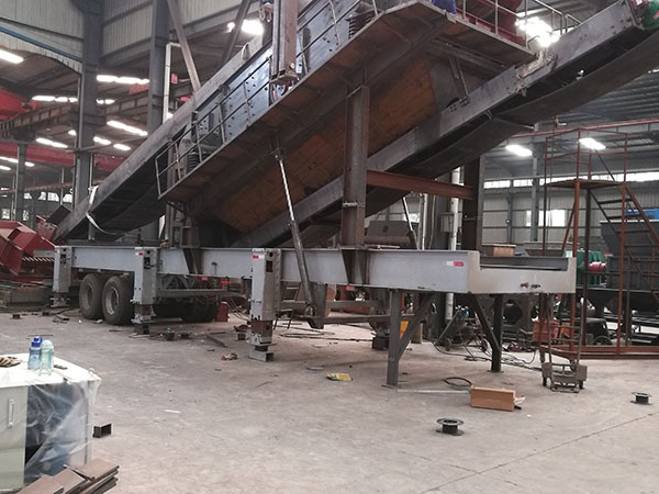 西藏履帶重錘破碎機二手