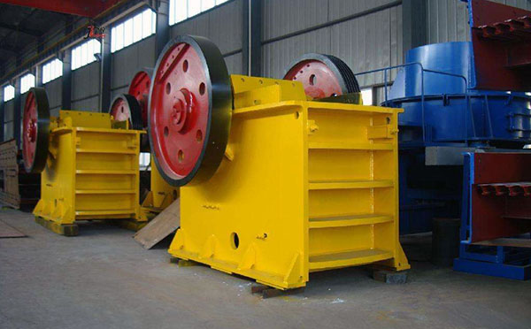 菱鎂礦粉碎機(jī) 菱鎂礦粉碎機(jī)