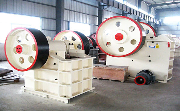 輥壓制砂機(jī)