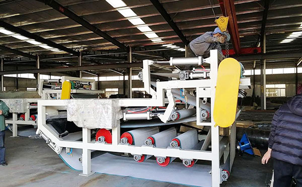 煙囪煤灰用的帶式壓濾機 煙囪煤灰用的帶式壓濾機