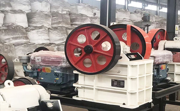 對(duì)滾制砂機(jī)