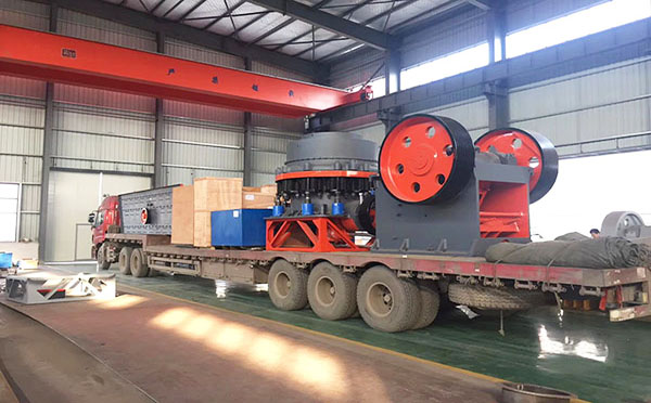 鵝卵石制砂機(jī)