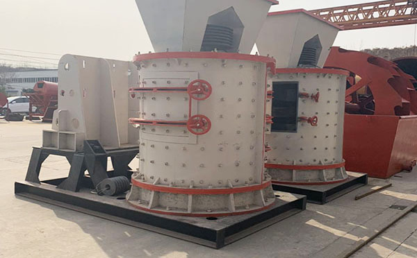 立式數(shù)控制砂機(jī)